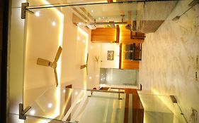 Hotel Regency Varanasi 3*
